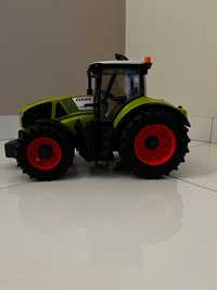 Traktor Claas firmy Bruder