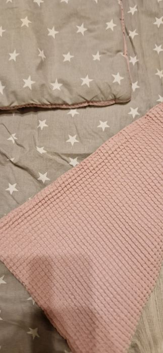 Pościel kołdra poduszka do łózeczka dla niemowlaka