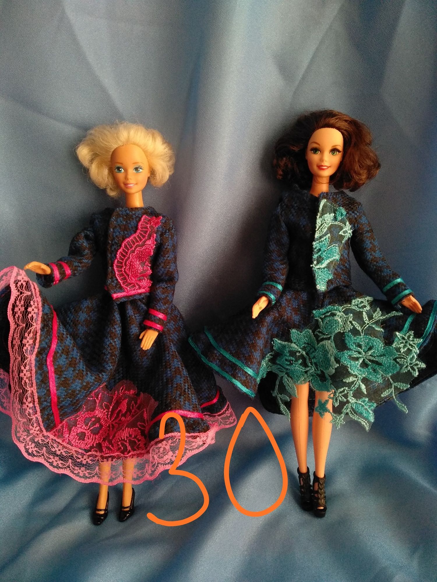 Одежда ( вечерние костюмы и платья)для кукол Барби