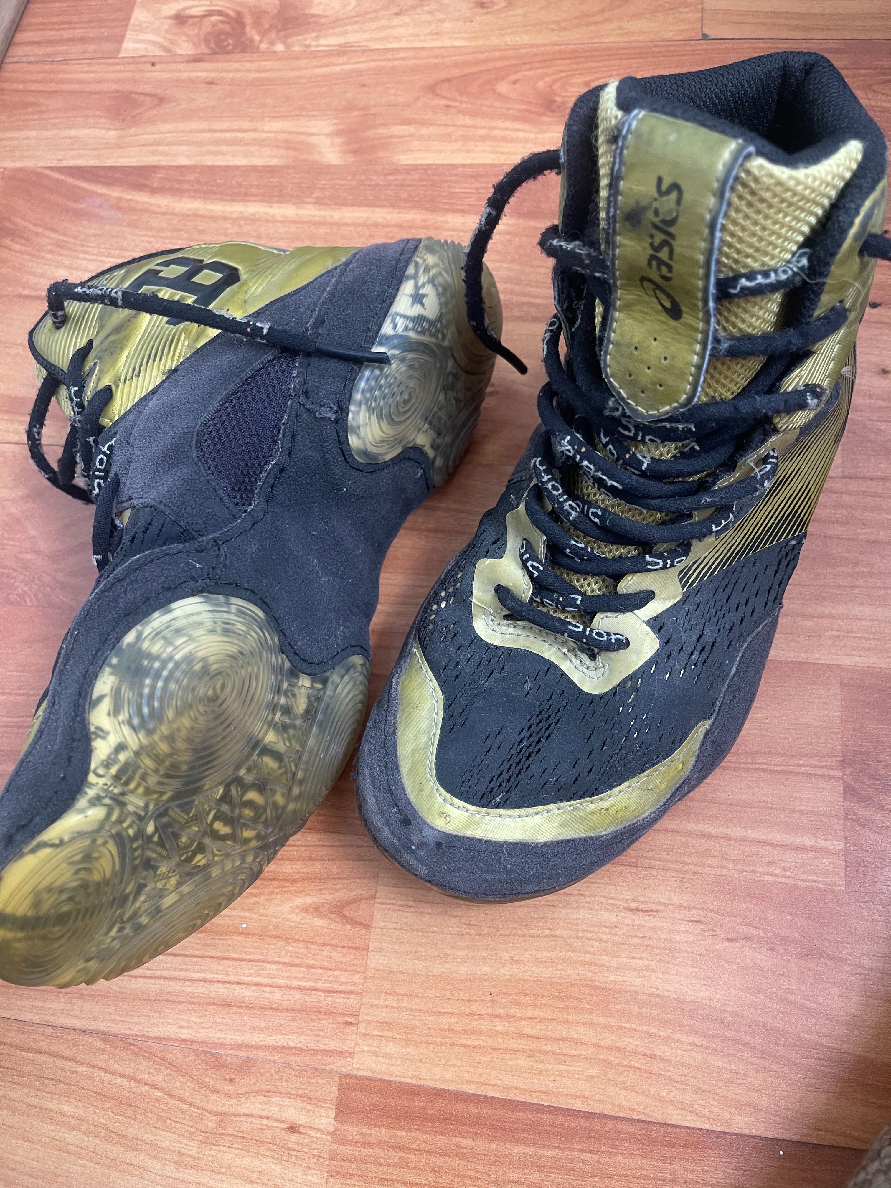 Борцовки для боротьби Asics 35р