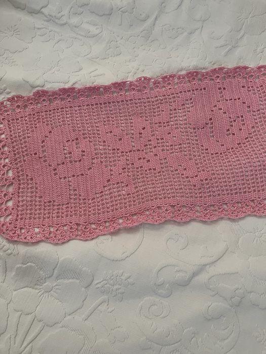 Pano de rendas rosa e verde