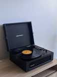 вініловий програвач Crosley Voyager Black