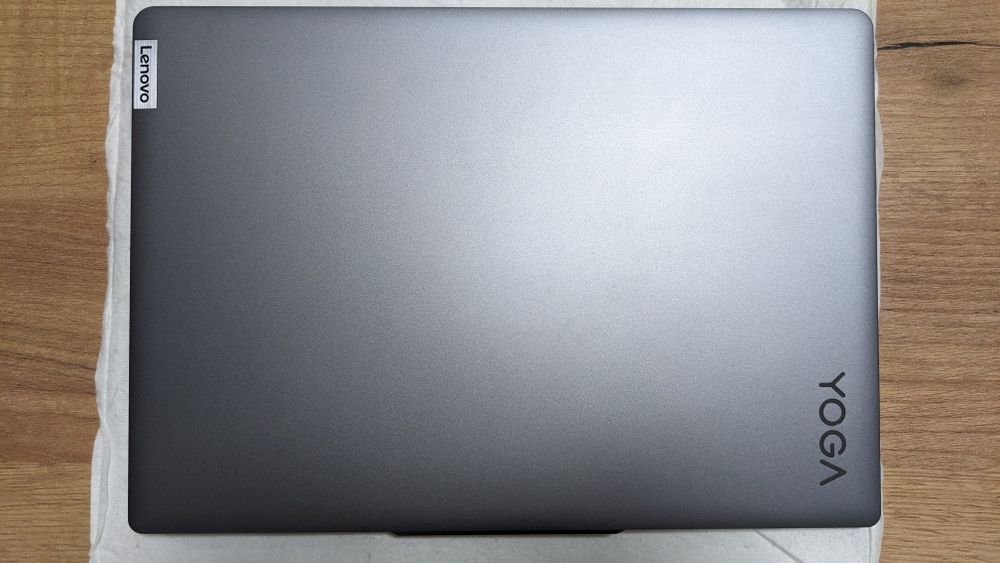 Lenovo yoga slim 7 14IMH9