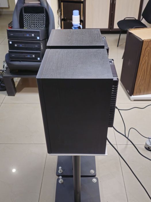 Behringer B2031A Truth Студійні монітори (пара) акустична система