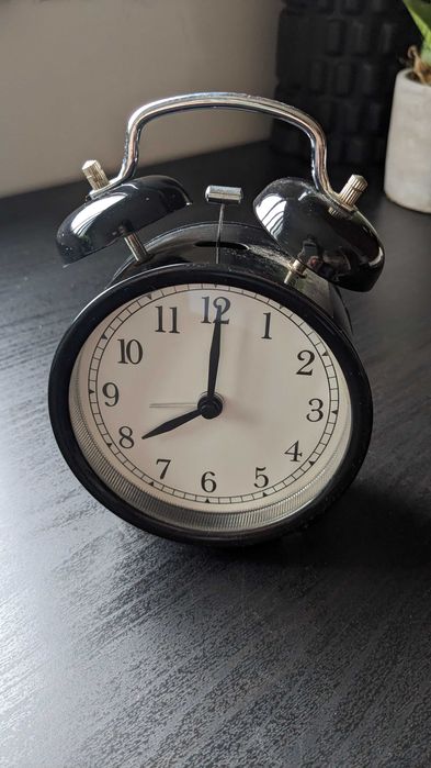 Relógio Despertador DEKAD - Voltagem Baixa | Preto | 10cm  IKEA