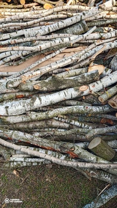 Różne drewno opałowe liściaste mieszane