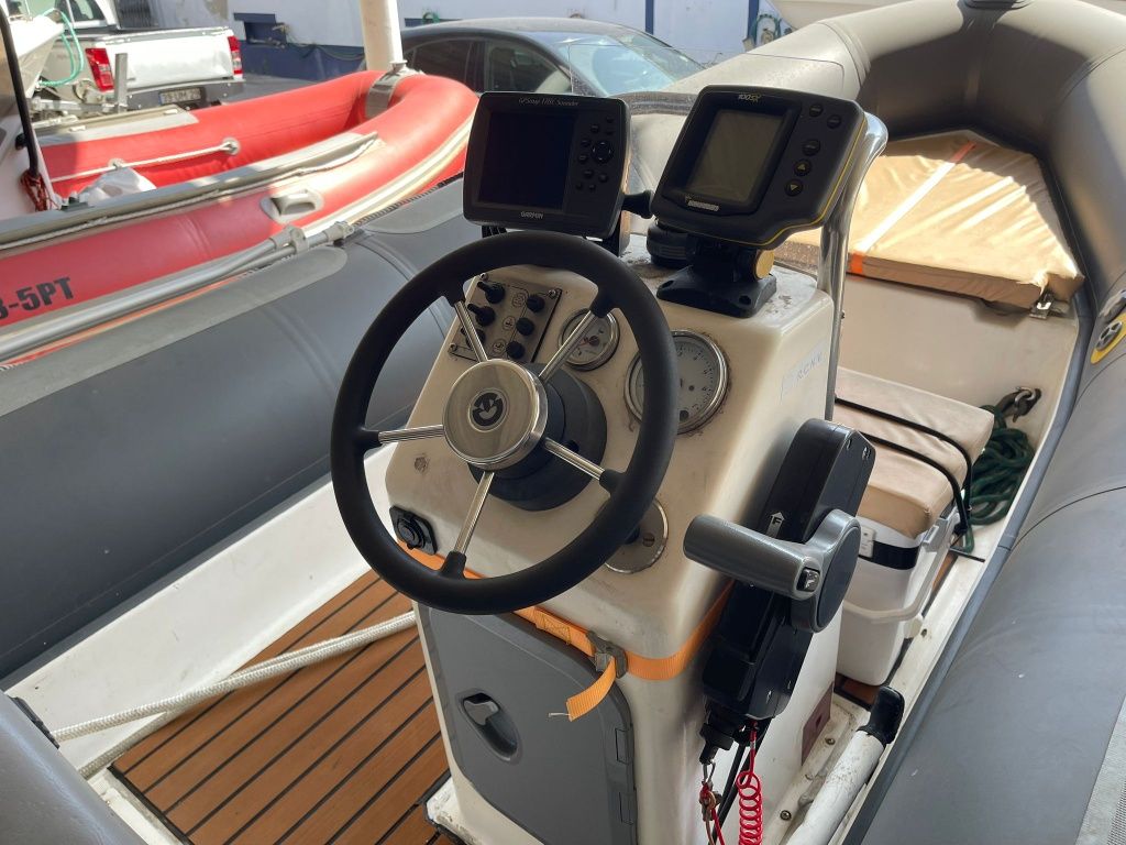 Semi rigido bombard explorer 5 mt