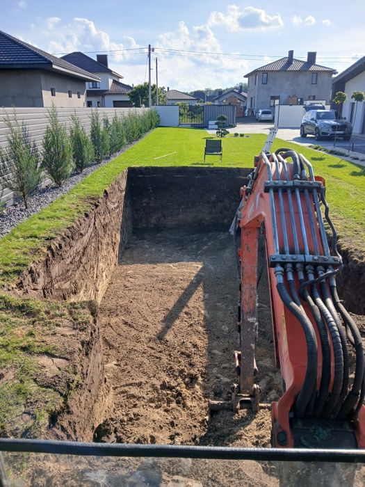 Послуги міні Екскаватора Фундаменти Траншеї Септики Ями