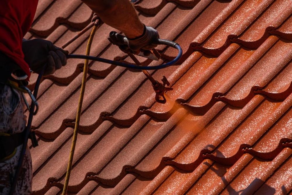 Malowanie i odnawianie dachówek, pokryć i dachów, malowanie dachów