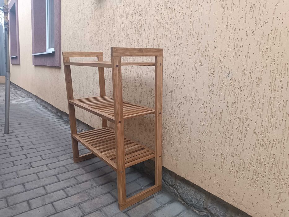 Полка для взуття, полиця для взуття, підставка для взуття.