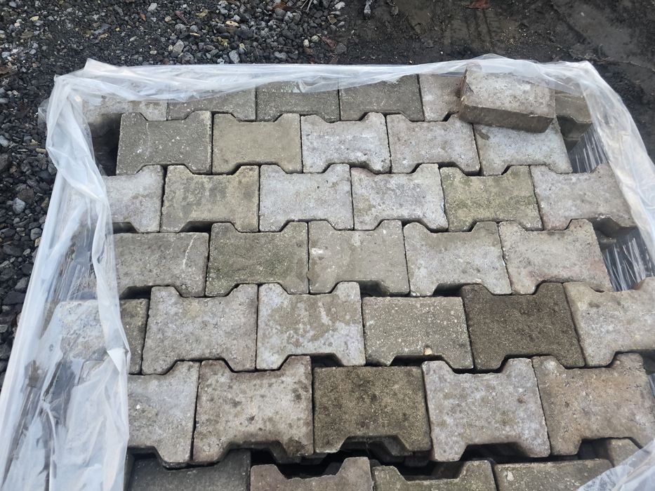 Kostka brukowa używana