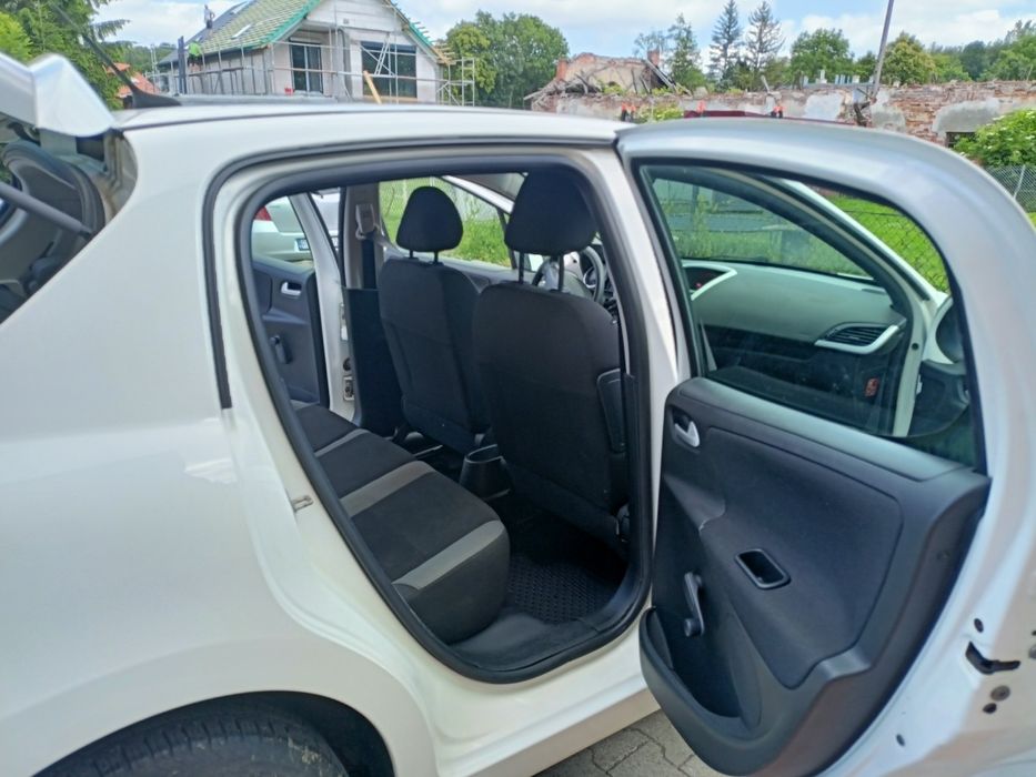 Sprzedam peugeot 207