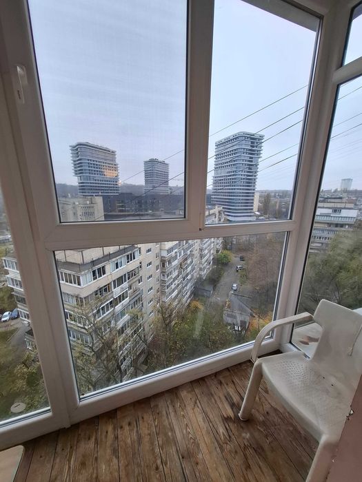 Оренда 3-кім.  Васильковская,2а метро  Голосеевская  Васильковская