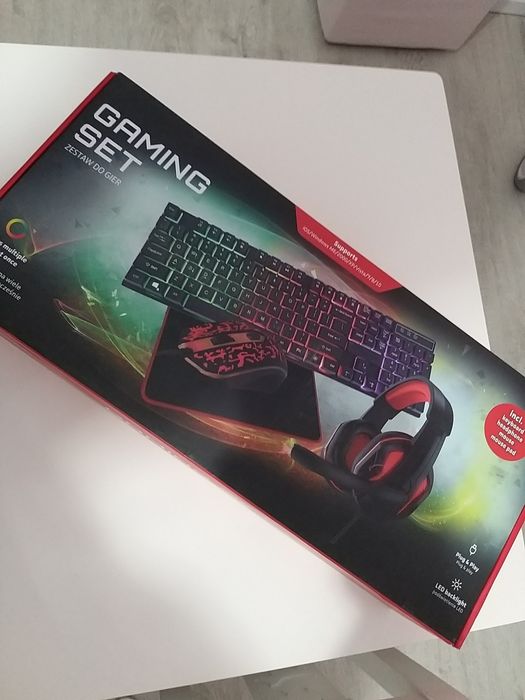 Gaming set zestaw klawiatura + słuchawki + myszka