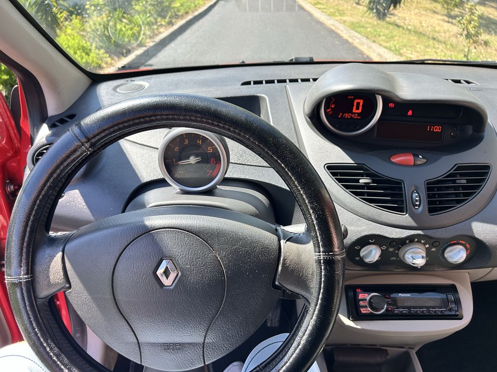 Renault twingo II 1.2 16V