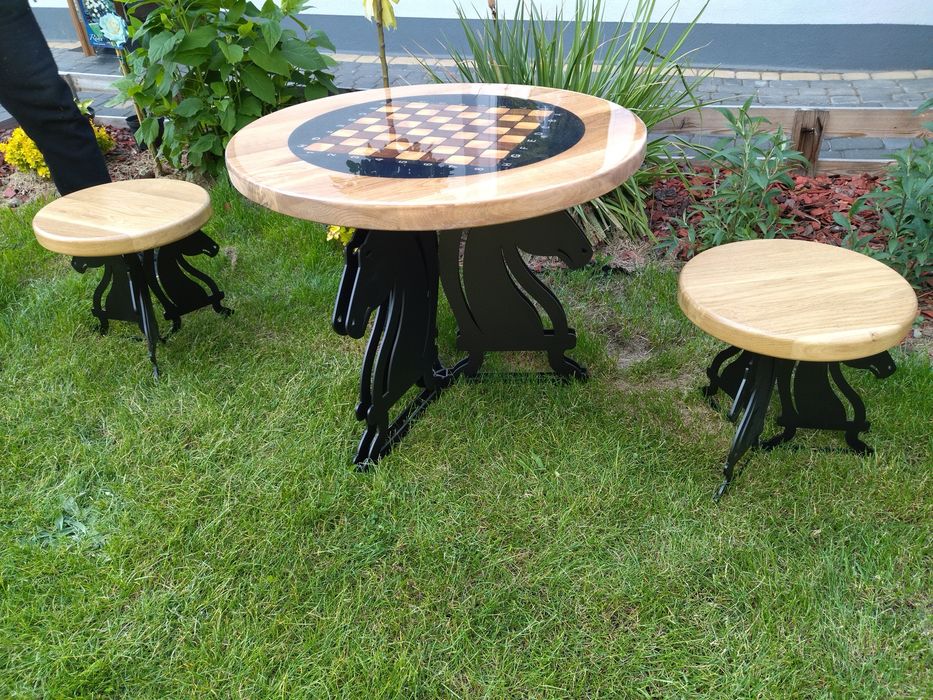 Stół szachowy z żywicy