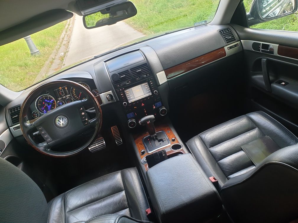 Volkswagen Touareg 4.2 v8 MPI z LPG hak 3500t.
