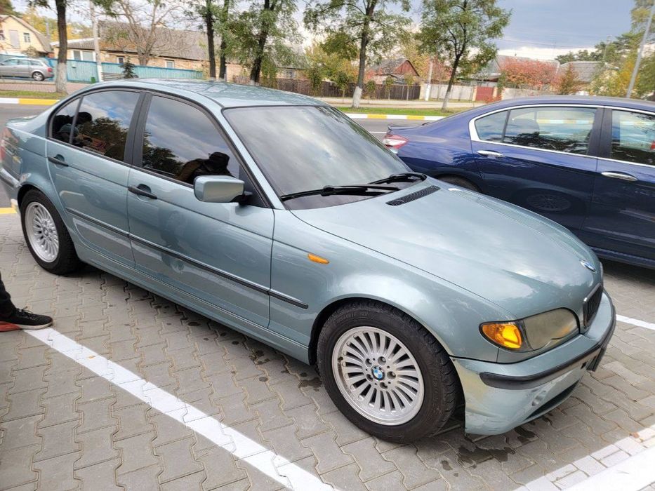 BMW 320i,2002р.  Терміново.Об'єм двигуна 2.2 бензин. 2200₴