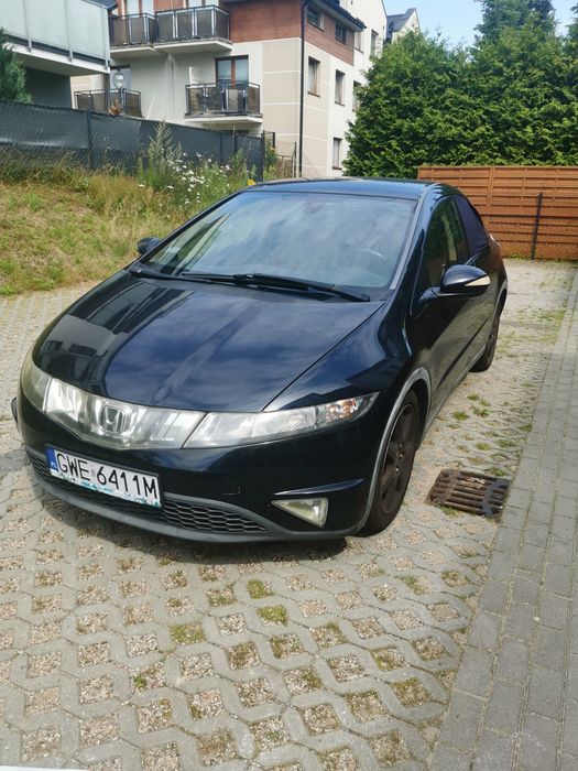 Honda Civic VIII Ufo