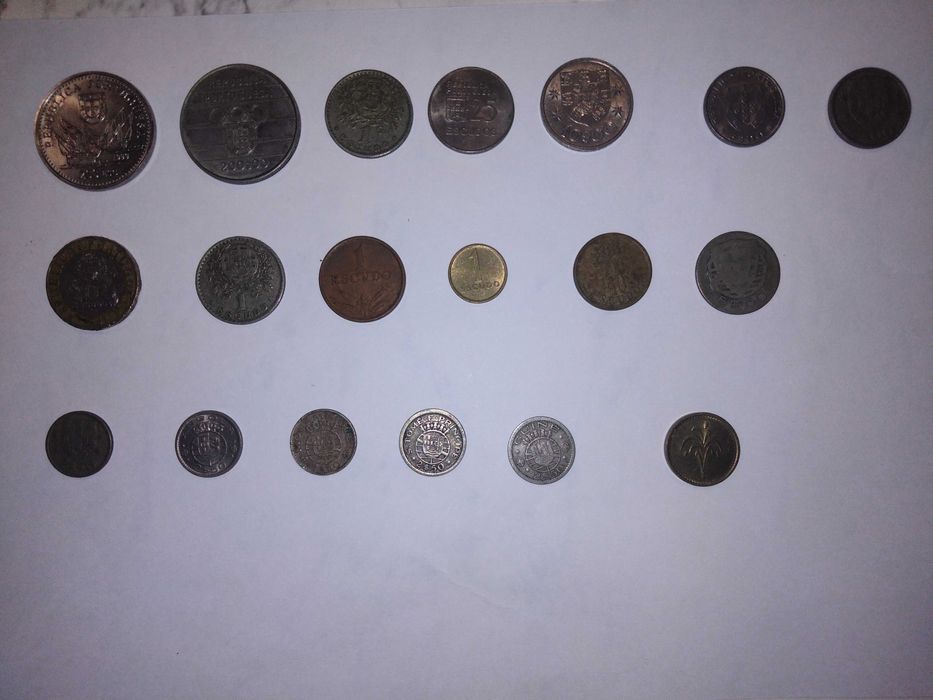 Moedas e notas antigas