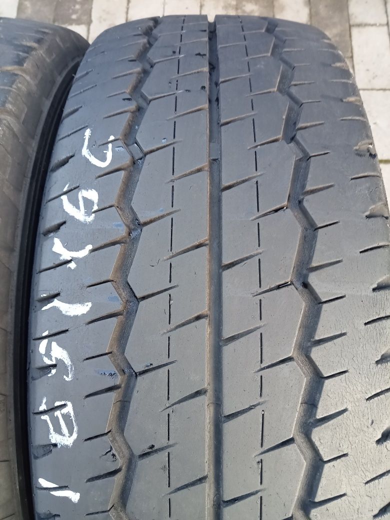 2x Opony Używane Letnie 225/65R16C Dunlop