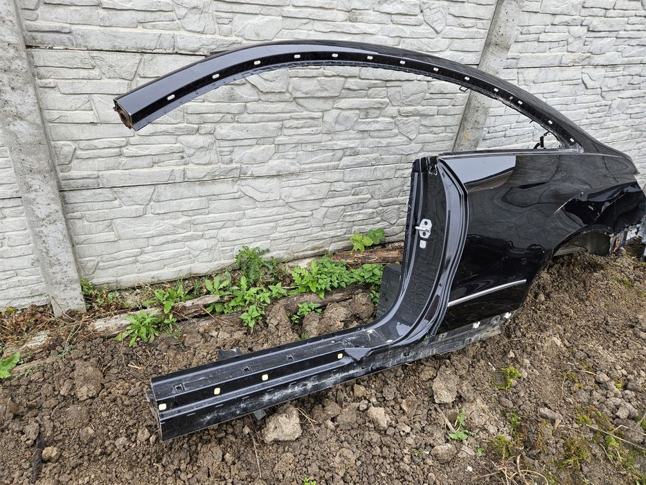 Крило заднє,четверть Mercedes w207 coupe
