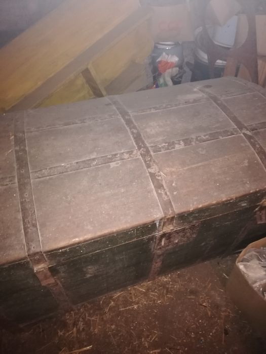 Kufer drewniany 110/60