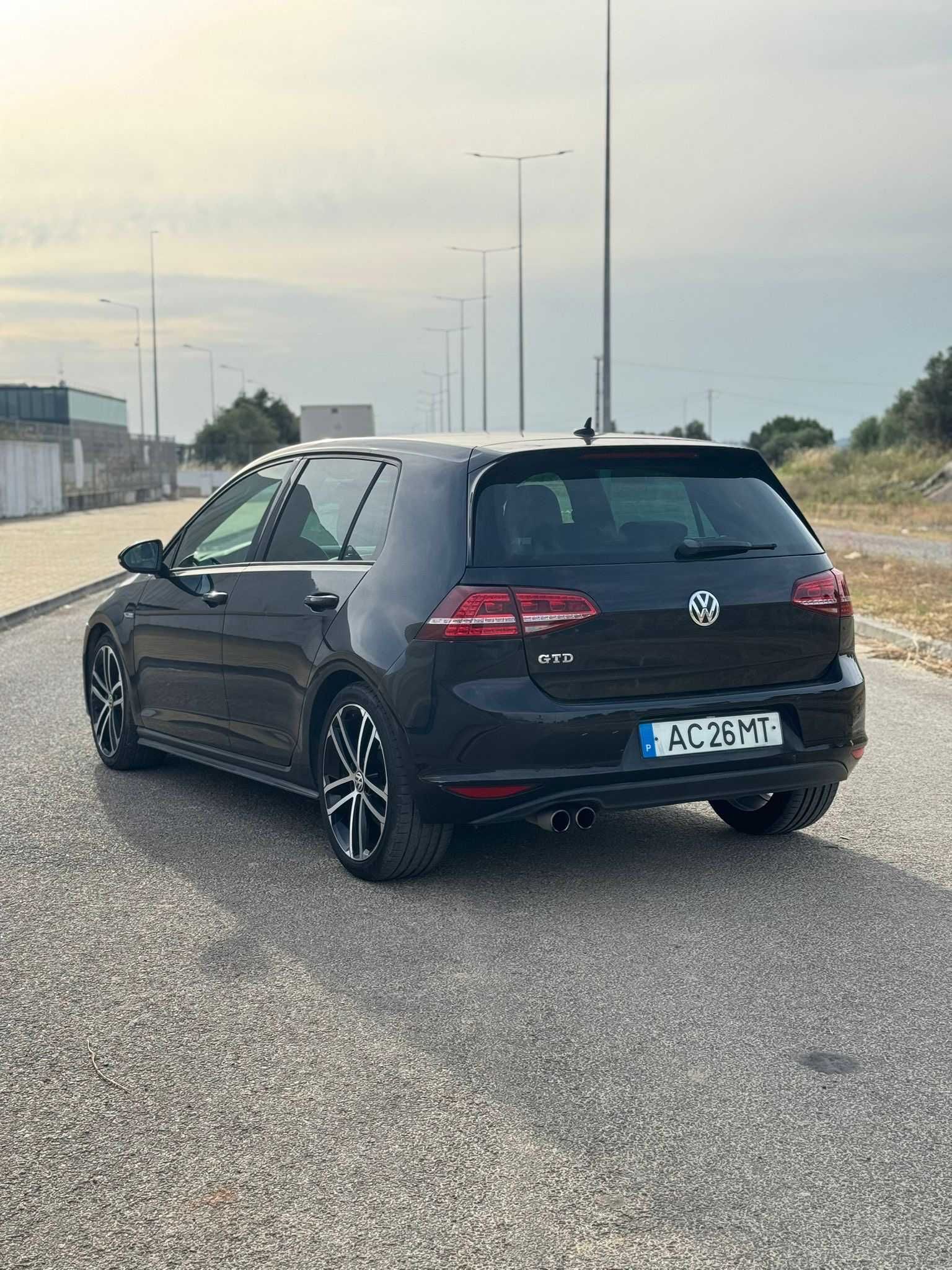 Volkswagen GOLF 7 GTD DSG