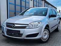 Opel Astra 08r Lift 1,4 benzyna 90KM Klima hak tempomat bezwypadek TUV 11-2026r