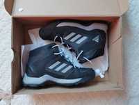 Buty zimowe Adidas rozmiar 35