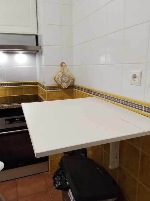 Mesa cozinha dobrável