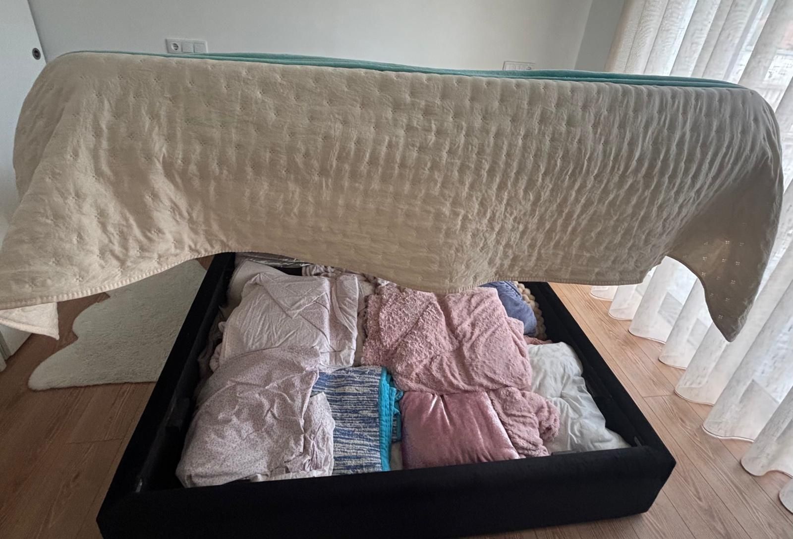 Cama praticamente nova