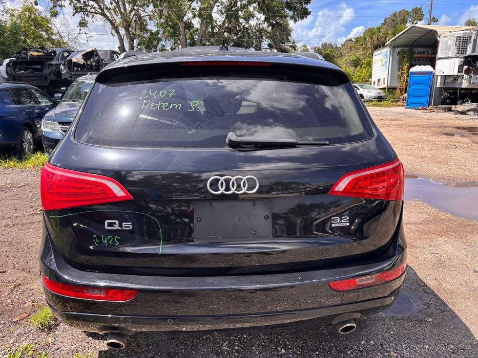 Разборка, розбір AUDI Q5 8R 3.2 CALB 2010 року Шрот, Запчастини
