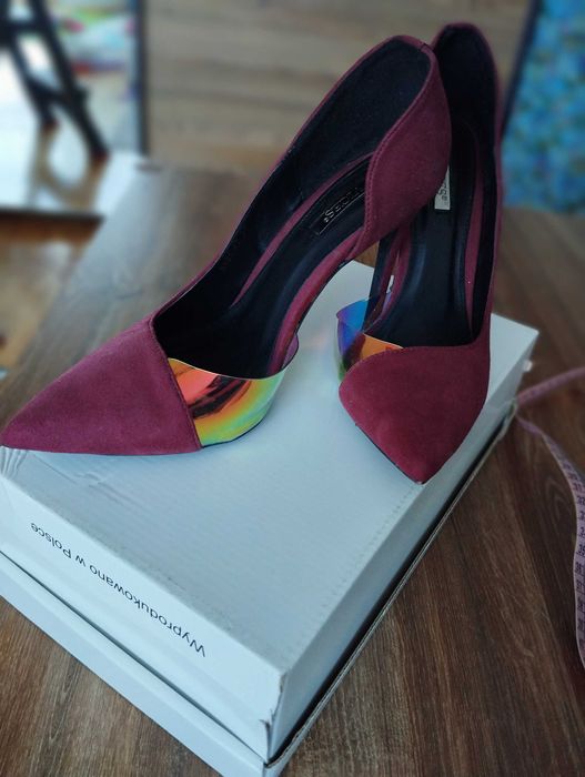 bordowe szpilki wysokie