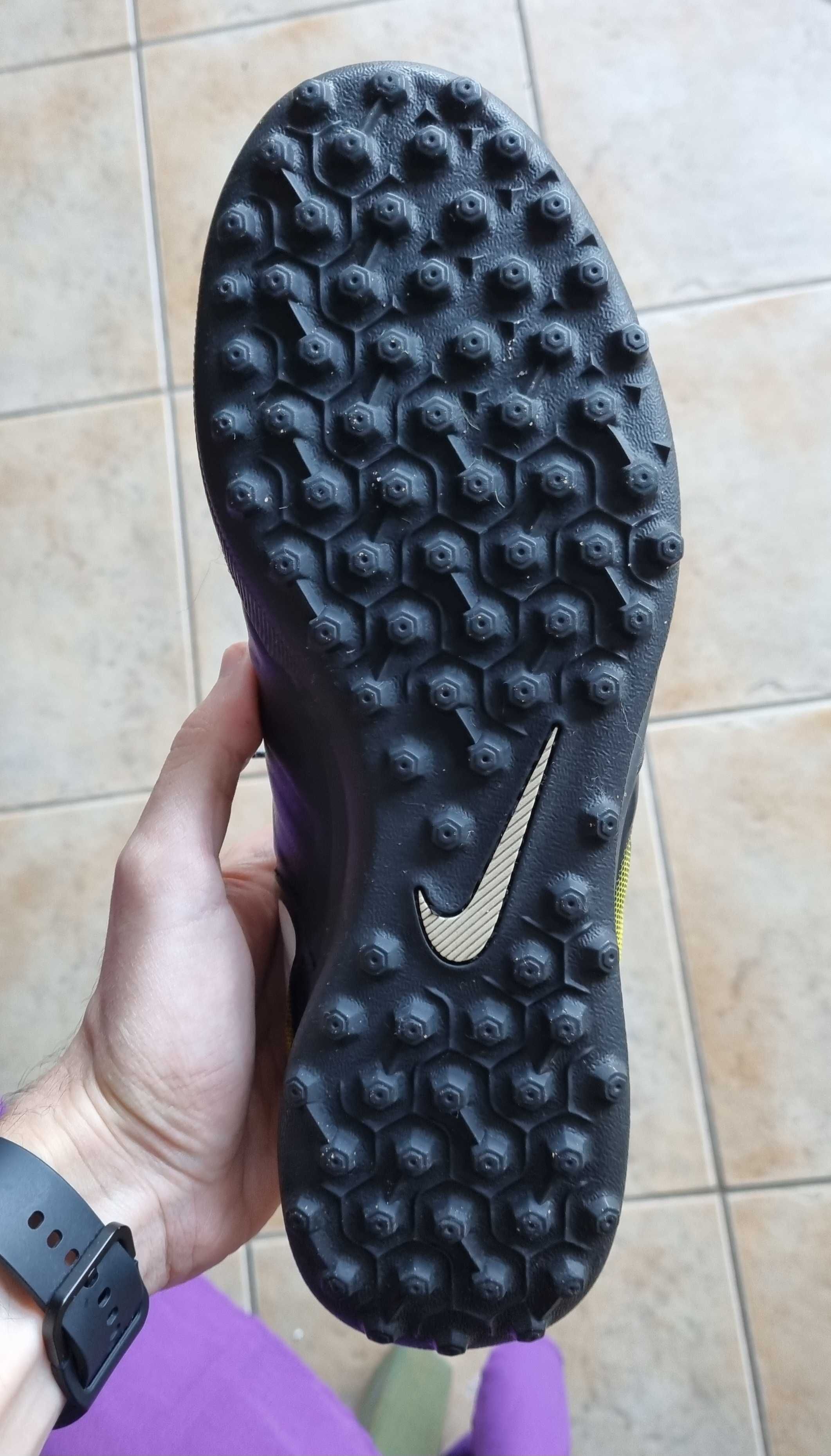 Sapatilhas Nike Tiempo X 43 - Sintético, Relva Artificial