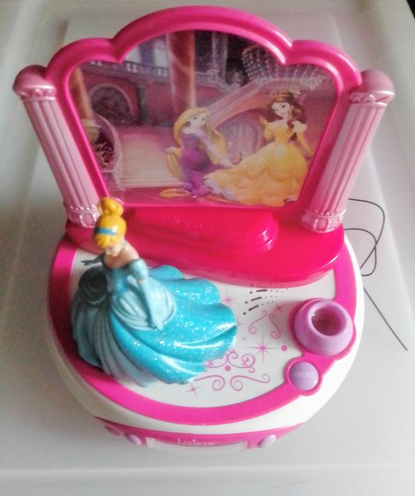 Relógio digital Disney Cinderela com projetor de hora no tecto e rádio