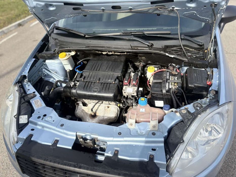 Продам Fiat Linea