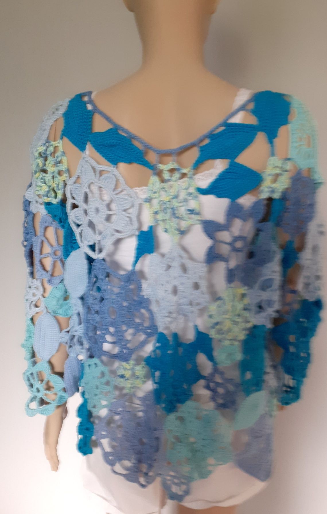 Kolorowa bluzeczka tunika na szydełku hand made