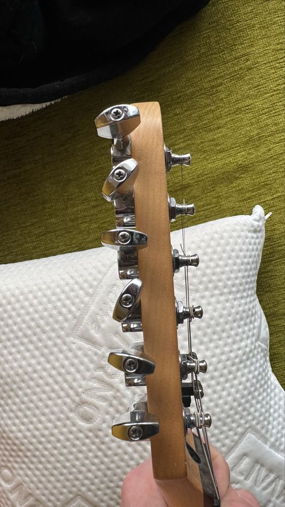 Gitara elektryczna Cort G-100