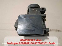 Расходомер Розходомір Passat B3 B4 Audi 80 2.0 0280202130 037906301C