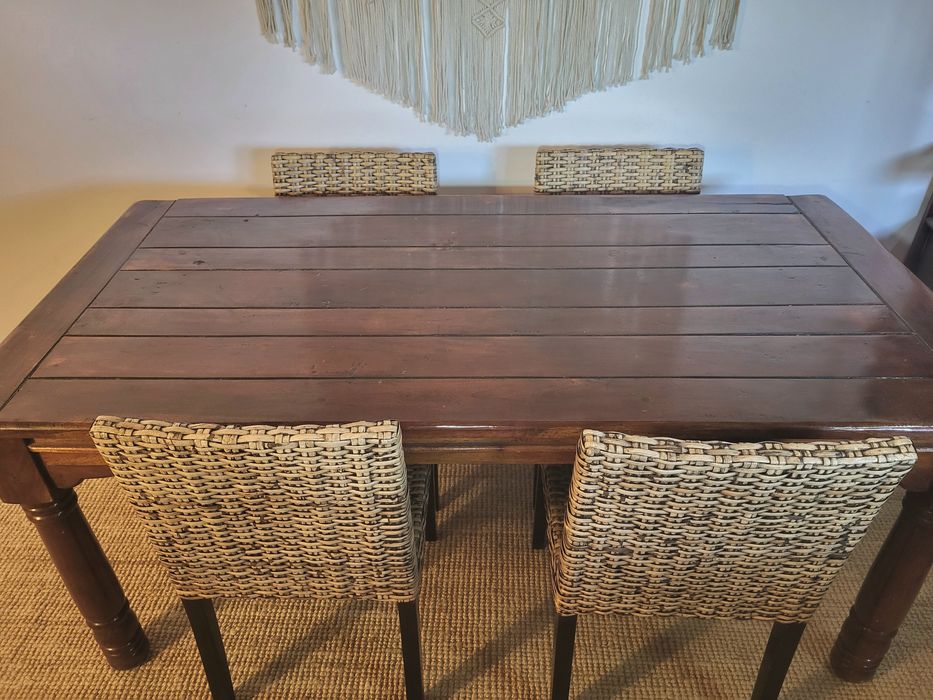 mesa e 4 cadeiras, refeições, secretaria, indiana, oriental, rustico