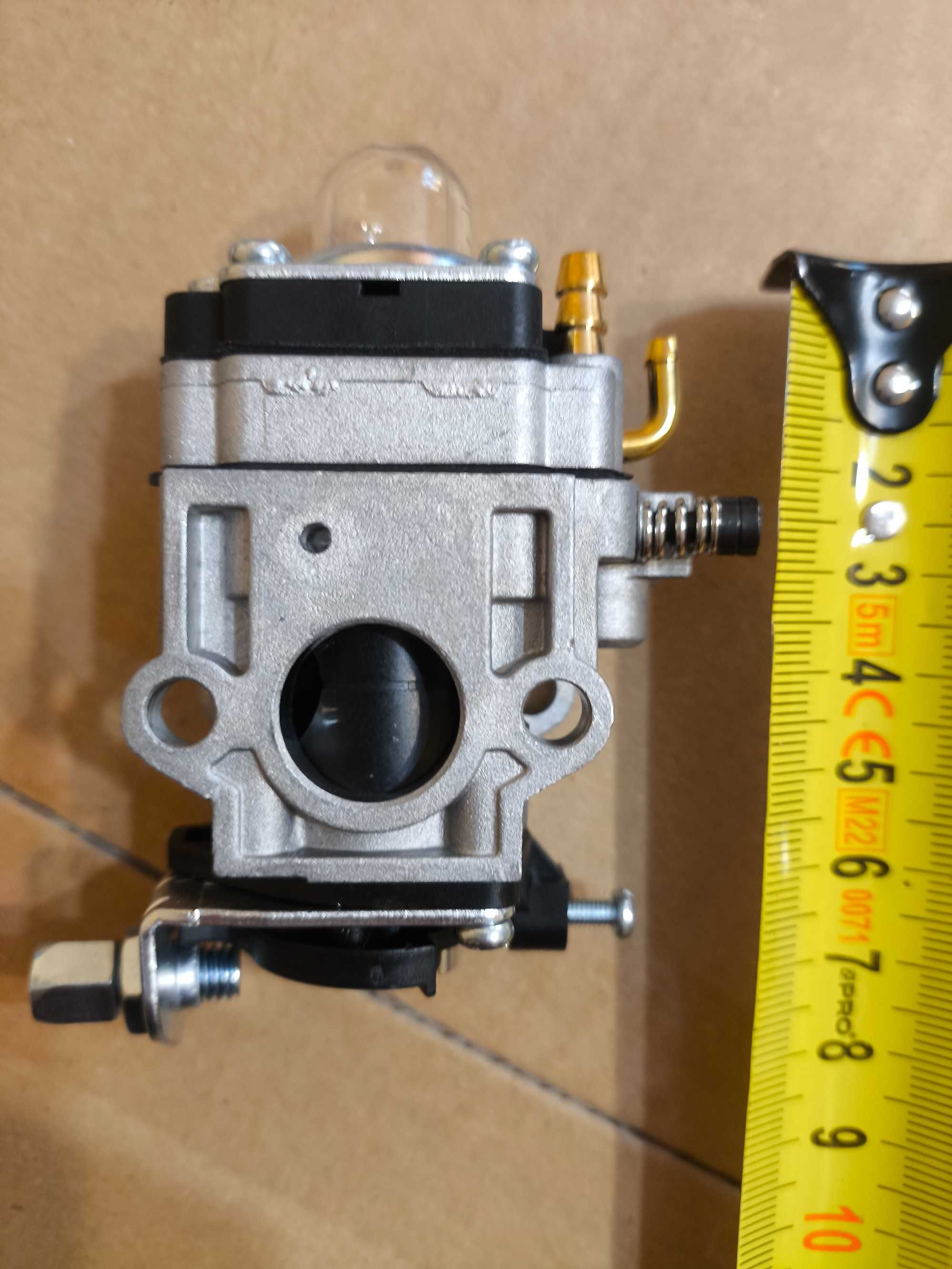 Gaźnik do 95% Kosy Spalinowej Kosiarki Podkaszarki 15 mm