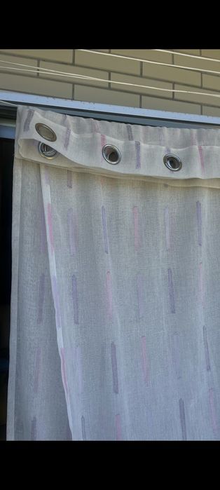 Cortinas / cortinados em excelente estado