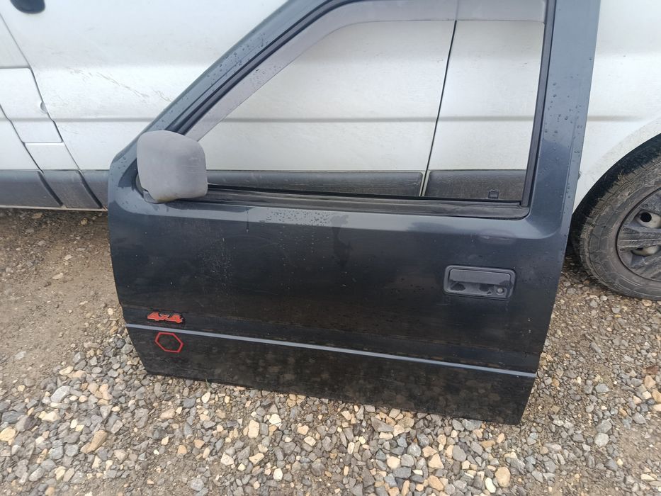 Drzwi przód prawe lewe opel Frontera a