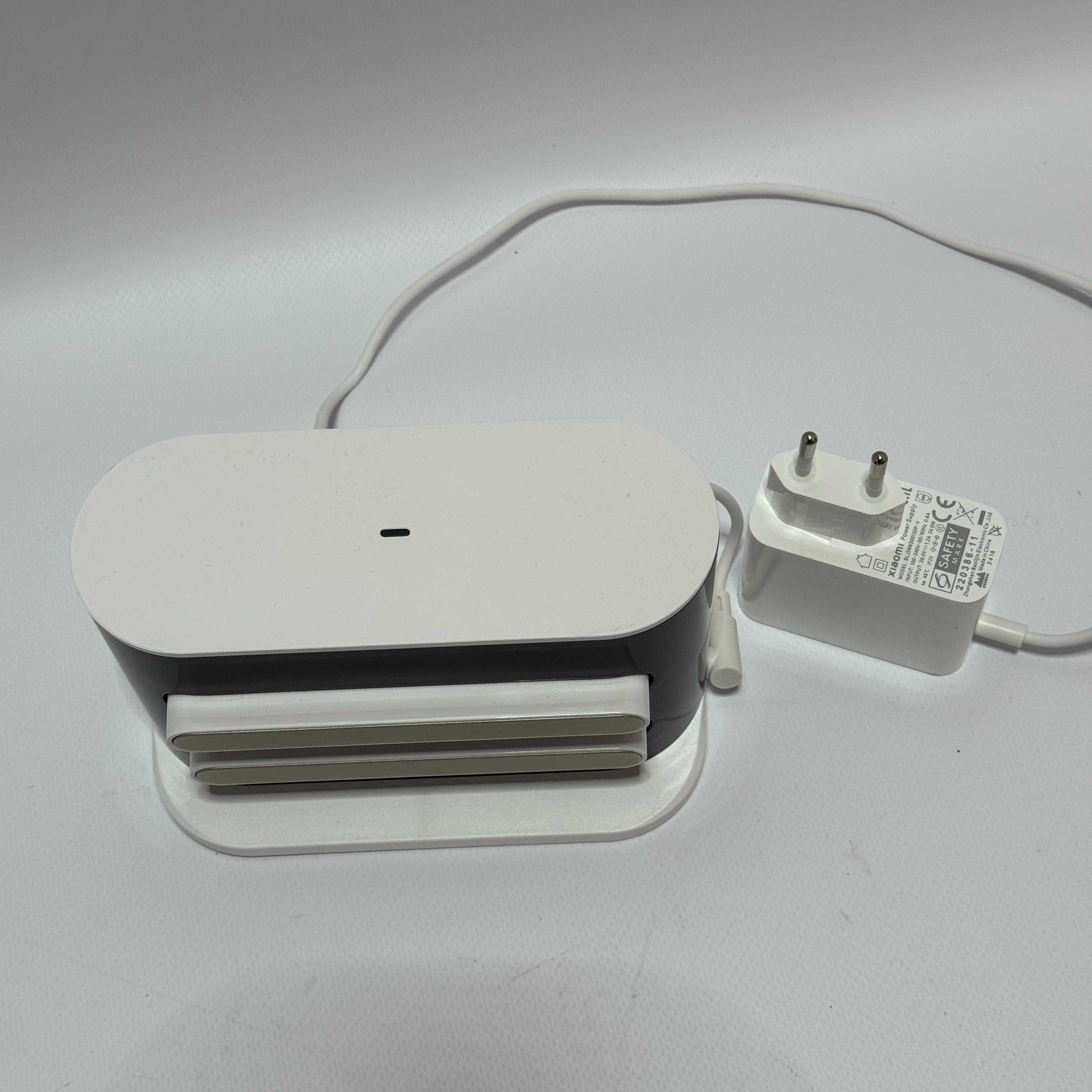 Robot sprzątający Xiaomi S12 biały