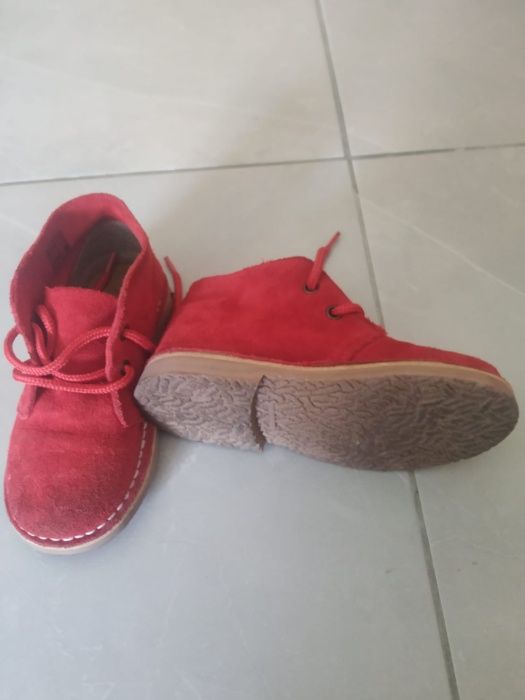 Vendo botas menino