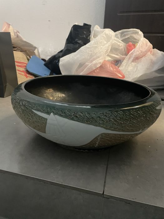 Дизайнерська кругла раковина (умивальник)