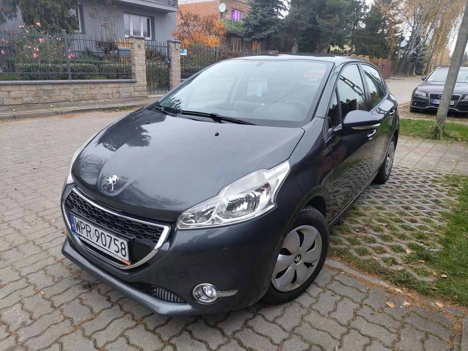 Peugeot 208 Peugeot 208 1,4 diesel 2013 r. właściciel, salon Polska, mały przebieg