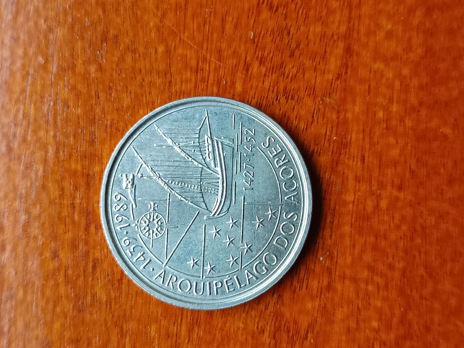 Moeda de 100 escudos