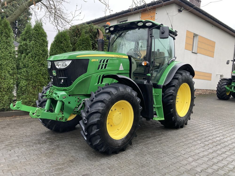 John. Deere 6150R. PowerQuad